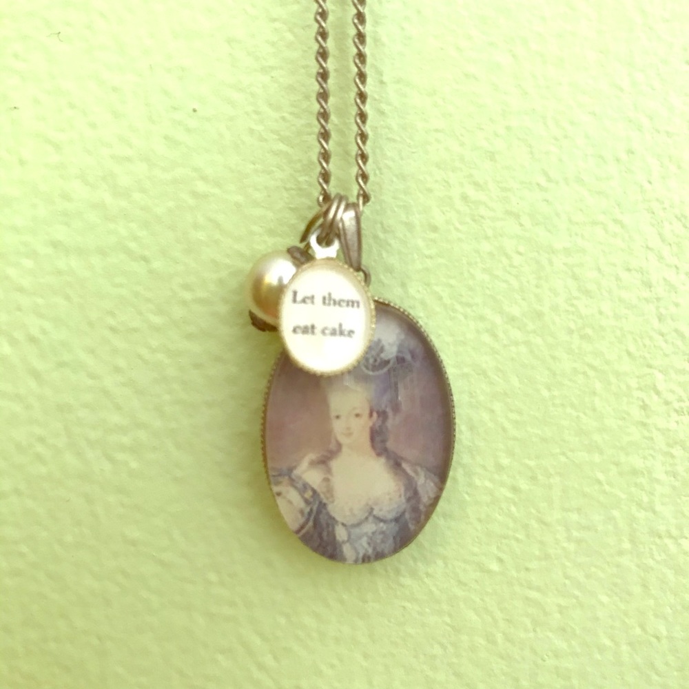 Marie Antoinette Necklace